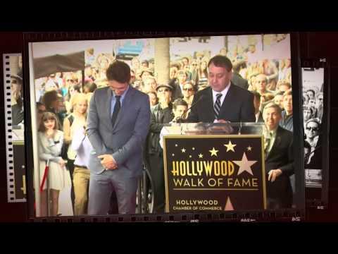 VIDEO : James Franco Recevait Son toile Sur Le Hollywood Walk Of Fame