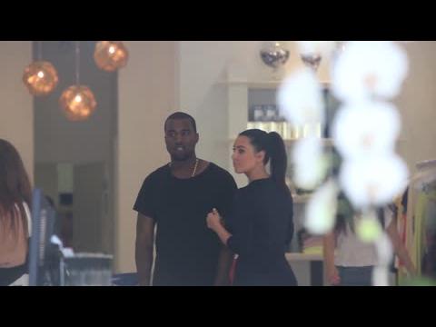 VIDEO : Ce Que Kim Kardashian Veut  La Place De Cadeaux Pour Son Bb