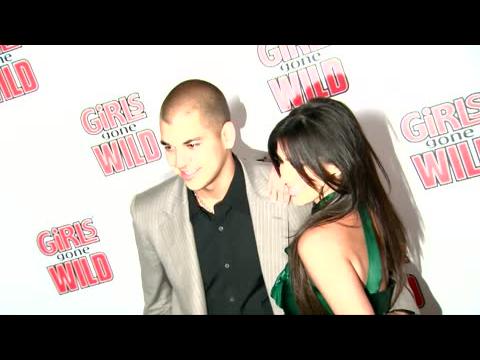 VIDEO : Rob Kardashian Sued For Robbery And Assault