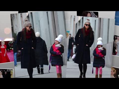 VIDEO : Check Out Katie Holmes And Suri Cruise's Matching Fashion Moments!