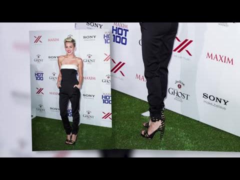 VIDEO : 'Hottest Woman' Miley Cyrus Steps Out With Her Engagement Ring On At Maxim Party