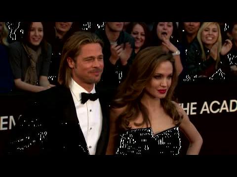 VIDEO : Brad Pitt Says It's Business As Usual For Angelina Jolie