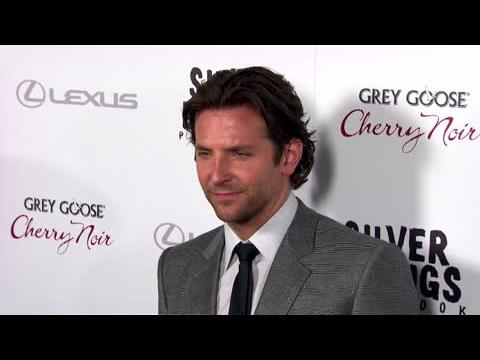 VIDEO : Bradley Cooper Voted Man With World's Sexiest Hair
