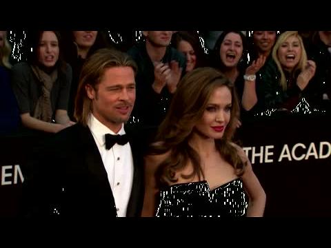 VIDEO : Brad Pitt Et Angelina Jolie Veulent Huit Enfants