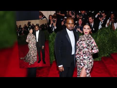 VIDEO : Pregnant Kim Kardashian Wears Floral Slit Dress And Matching Shoes With Kanye West At Met Ba