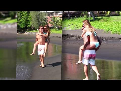 VIDEO : Audrina Patridge Celebrates Tahitian Vacation In Bikini? With Boyfriend