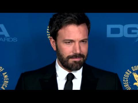 VIDEO : Ben Affleck Signed Multi-Picture Deal To Play Batman And He Gets Script Approval