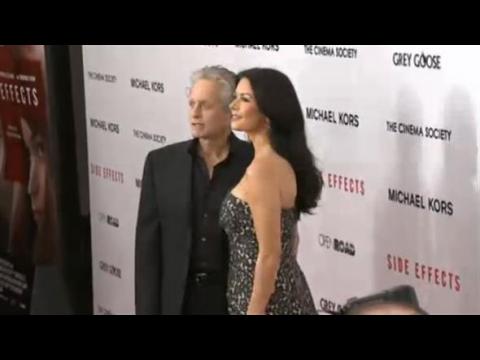 VIDEO : Michael Douglas y Catherine Zeta-Jones se separan