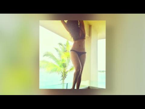 VIDEO : Tyra Banks En Bikini Aux Carabes