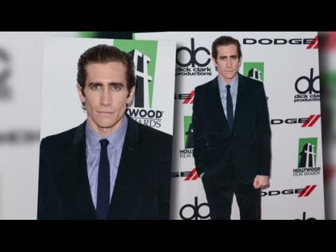 VIDEO : Jake Gyllenhaal perd 10 kg pour jouer un journaliste affam