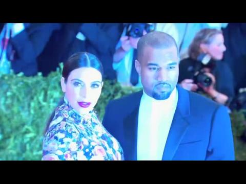 VIDEO : Kanye West and Kim Kardashian Designing Prenup