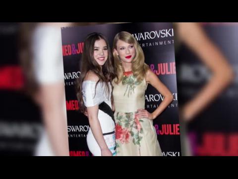 VIDEO : Taylor Swift Supports Her Friend Hailee Steinfeld at Romeo & Juliet Premiere