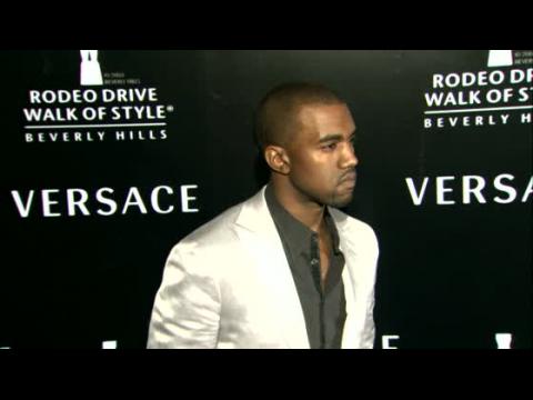 VIDEO : Kanye West and Jimmy Kimmel Involved In Twitter Duel