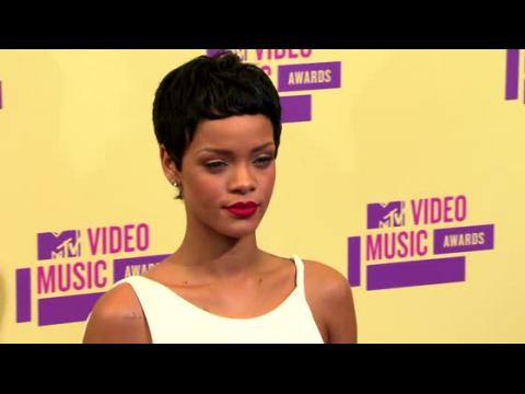 VIDEO : Rihanna's Security Cam Catches Intruder Invading $12M Home