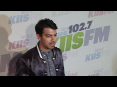 VIDEO : Joe Jonas Says He's Interested In Acting