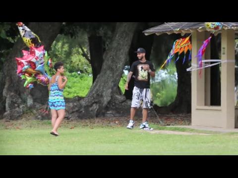 VIDEO : Alicia Keys y Swizz Beatz de vacaciones en Hawaii