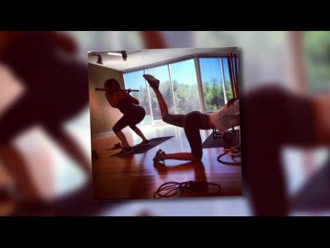 VIDEO : Khloe Kardashian Forgets Her Troubles, Works Out With Kendall Jenner