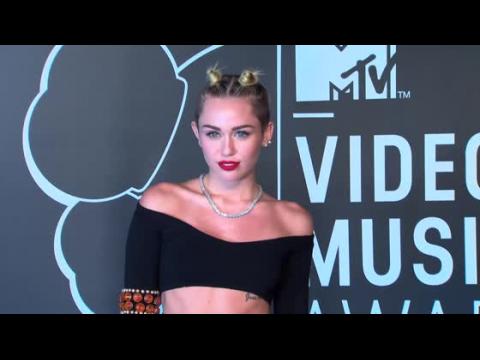 VIDEO : Miley Cyrus Claims Naked Video Shows Vulnerability And Heartbreak