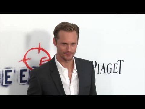 VIDEO : Alexander Skarsgard Joins Prince Harry In South Pole Allied Challenge