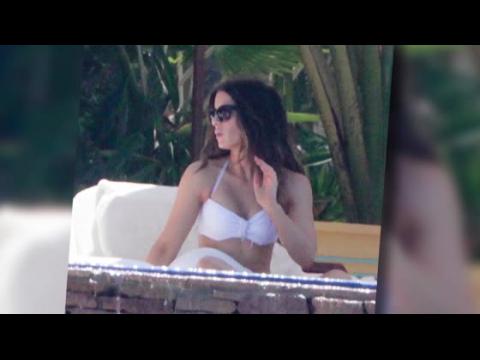 VIDEO : Kate Beckinsale  Nouveau En Bikini