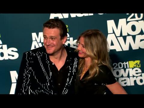 VIDEO : Are Cameron Diaz And Jason Segel Dating?