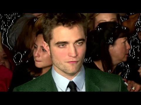 VIDEO : Robert Pattinson Opens Up About Relationships Post-Kristen Stewart