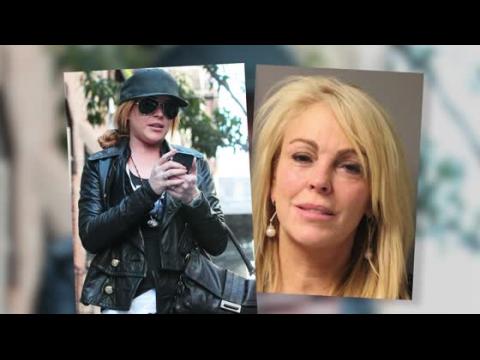 VIDEO : Lindsay Lohan Embarrassed by Mom Dina's DUI
