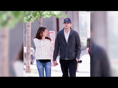 VIDEO : Ashton Kutcher and Mila Kunis Stroll Hand-in-Hand After Attending the Israel Funeral of Kabb