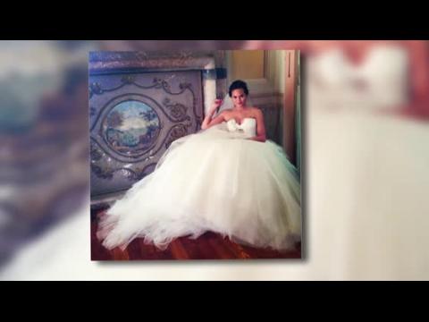 VIDEO : Chrissy Teigen Wows In Her Wedding Dress For Her Nuptials To John Legend