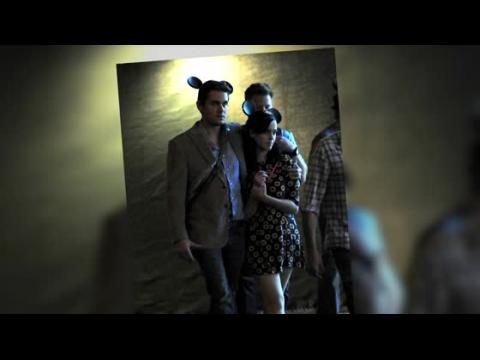 VIDEO : Katy Perry y John Mayer usan orejas de ratn para cita romntica en Disneyland