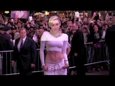 VIDEO : Miley Cyrus to Perform at AMAs Despite Controversy