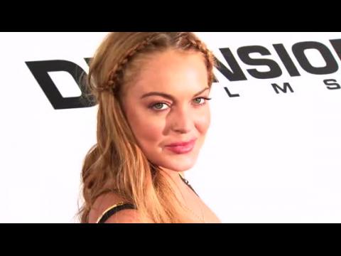 VIDEO : Lindsay Lohan Scores $150,000 in Lawsuit