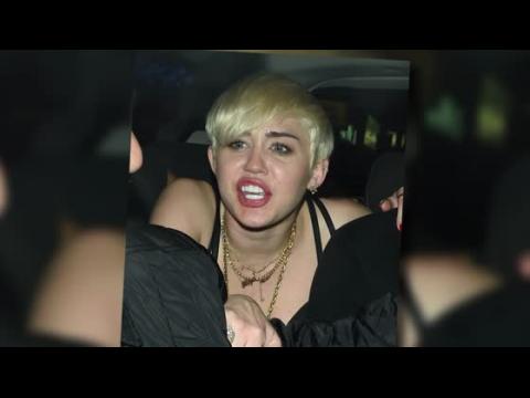 VIDEO : Miley Cyrus Burgled Again!
