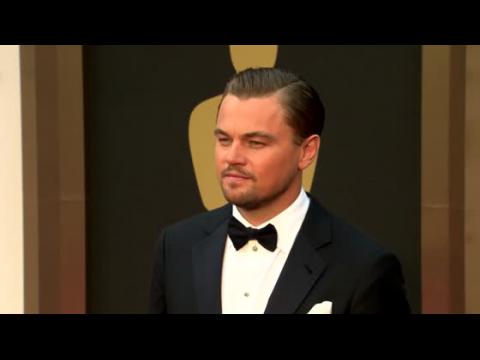 VIDEO : Leonardo DiCaprio se rehsa a salir en 'Keeping Up With the Kardashians'