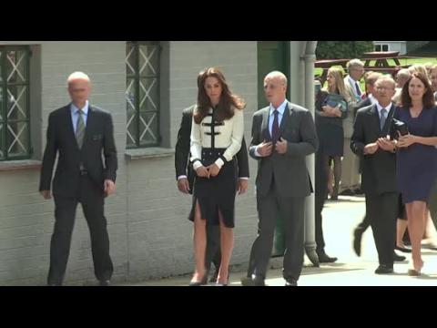 VIDEO : Kate Middleton s'intresse au dcodage