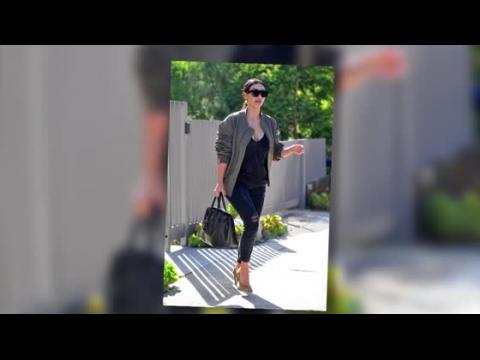VIDEO : Kim Kardashian retourne  Los Angeles avec style