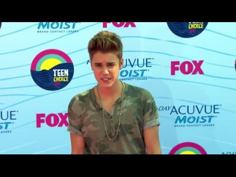 VIDEO : Justin Bieber Gets LA Nightclub in Trouble After Drinking Underage