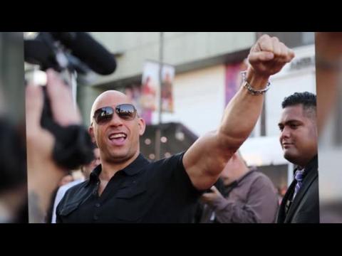 VIDEO : Vin Diesel bromea con fanes en el lanzamiento de Guardians of the Galaxy