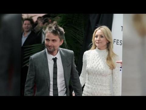 VIDEO : Kate Hudson Opens Up About Her Unconventional Family Life