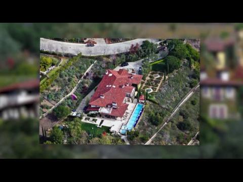 VIDEO : Heidi Klum Is Selling Her 'Little Piece of Heaven' Mansion