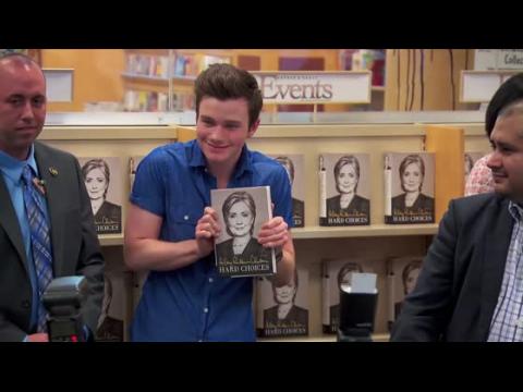 VIDEO : A Twitter Hacker Said Chris Colfer Was Let Go From Glee
