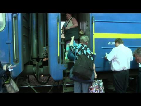Ukraine: Ã  Donetsk, fuir la ville ou vivre la peur au ventre