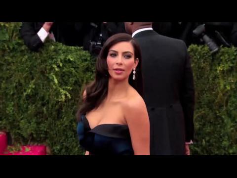 VIDEO : Dites bonjour  Madame Kim Kardashian West