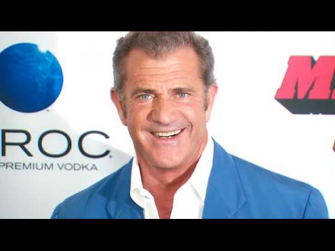 VIDEO : Mel Gibson Thinks Shia LaBeouf 'Is Suffering In Some Way'