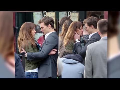 VIDEO : Dakota Johnson And Jamie Dornan Embrace Their Characters On Fifty Shades of Grey Set