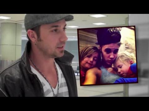 VIDEO : Justin Bieber Buys A House For His Dad and Siblings