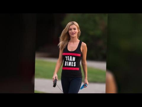 VIDEO : Joanna Krupa Sports 'Team Rimes' Shirt After Brandi Glanville's Stinky Accusation