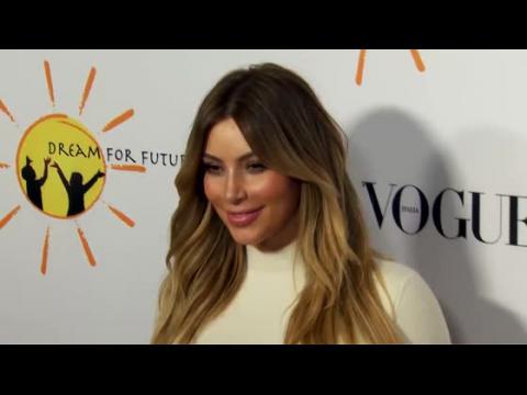 VIDEO : Kim Kardashian Auctions Off Old Clothes For Typhoon Relief