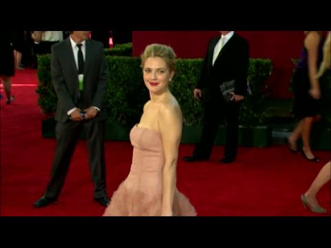 VIDEO : Drew Barrymore Expecting A Little Girl