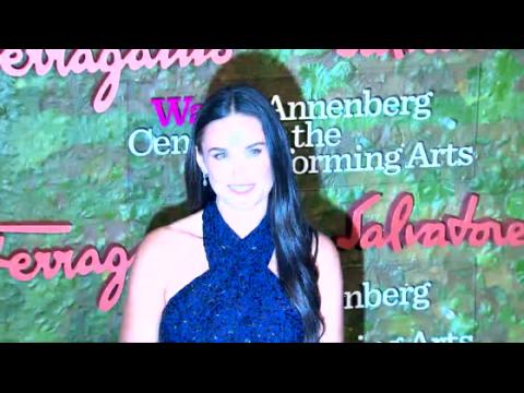 VIDEO : Demi Moore Reportedly Sells Engagement Ring From Ashton Kutcher